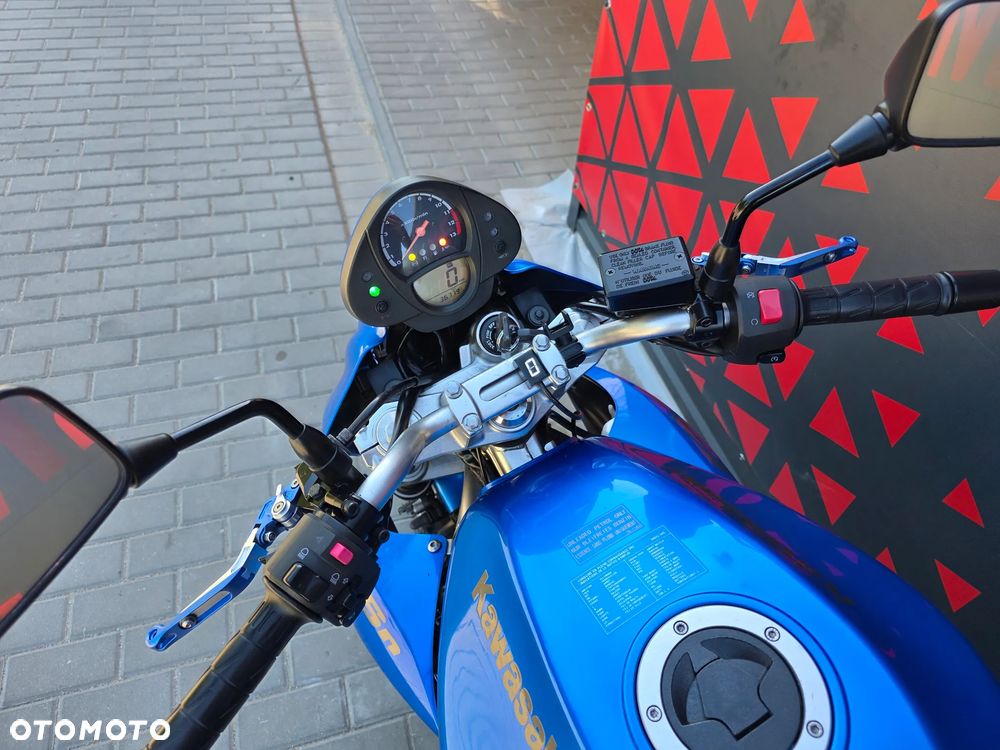 Kawasaki ER - 22