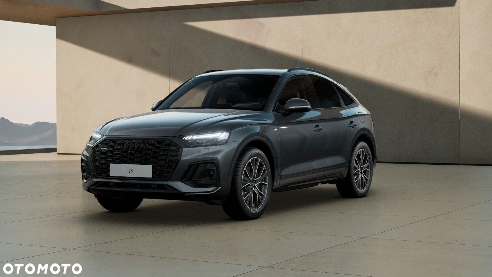Audi Q5 Sportback - 1