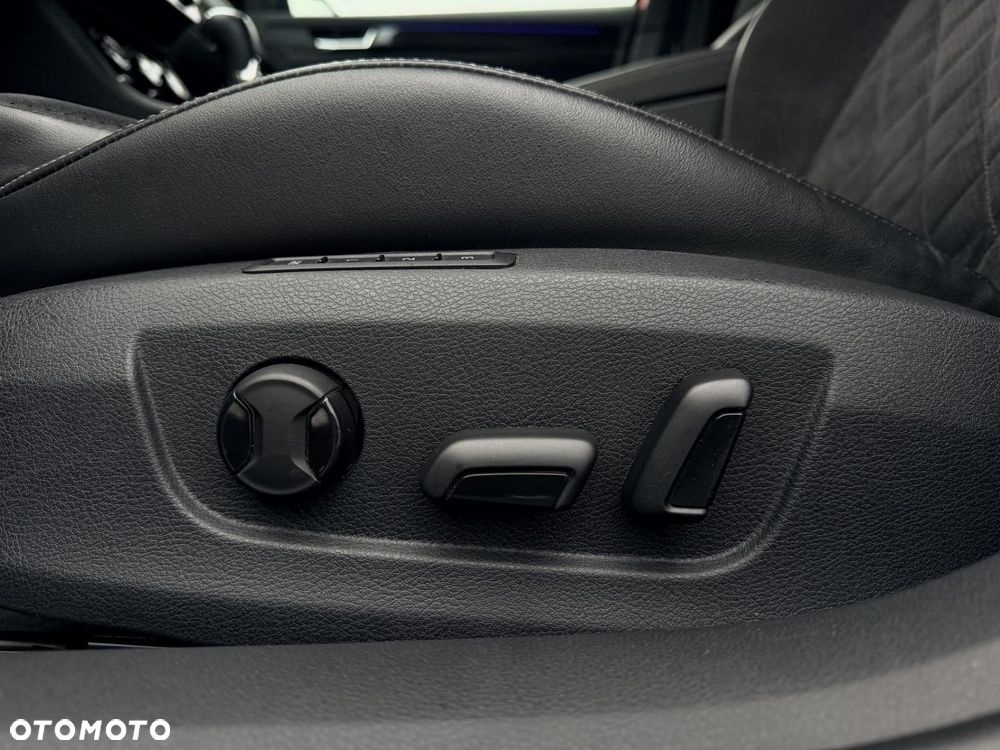 Skoda Superb 2.0 TSI Sportline DSG - 19