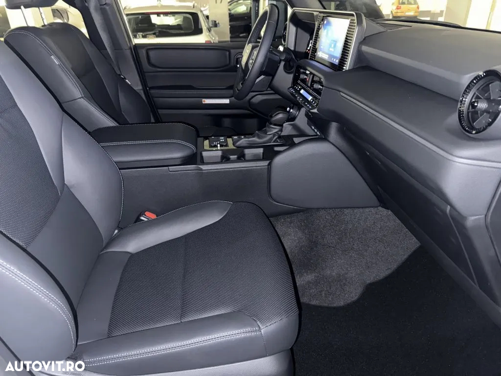 Toyota Land Cruiser 2.8l D-4D 204 CP A/T 7 locuri Executive - 21