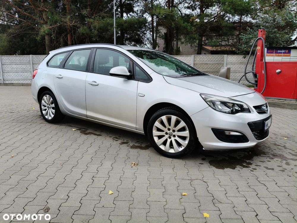 Opel Astra 1.4 T Essentia - 6