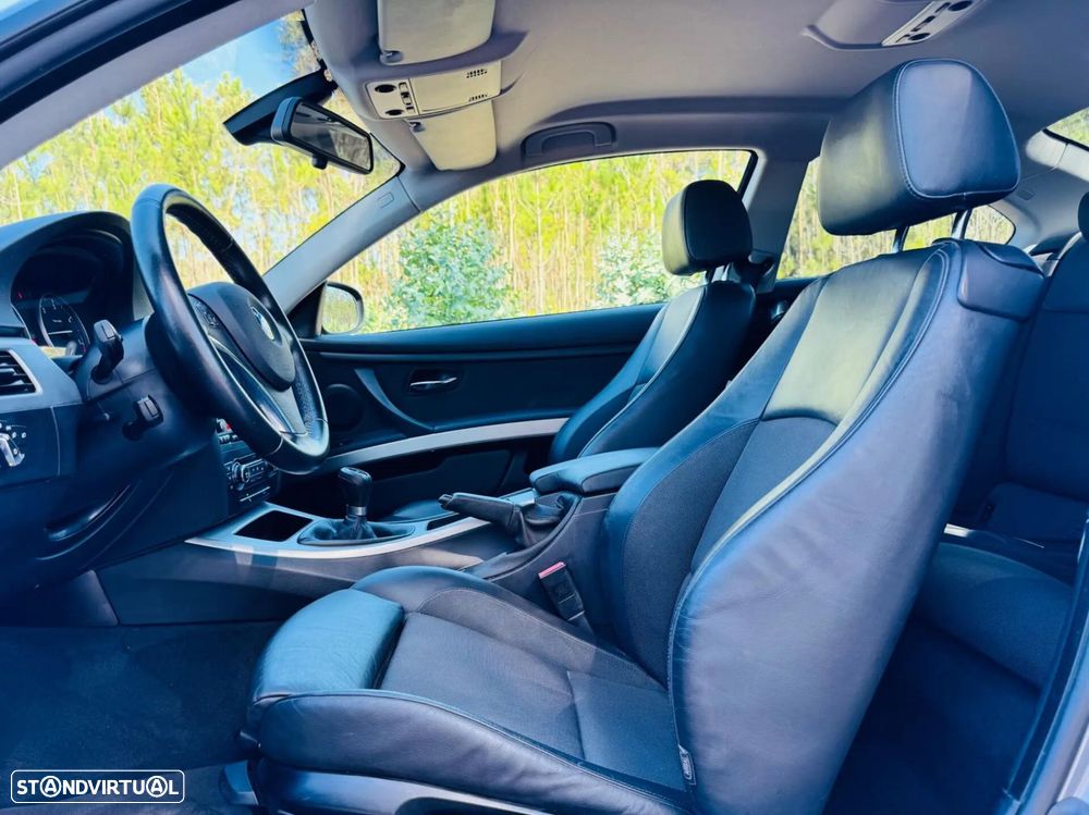 BMW 320 d Coupe - 19