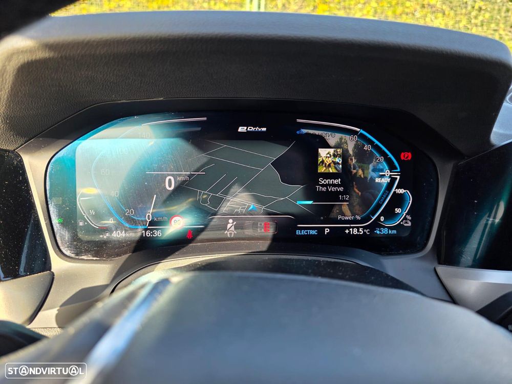 BMW 320 e Aut. Advantage - 8