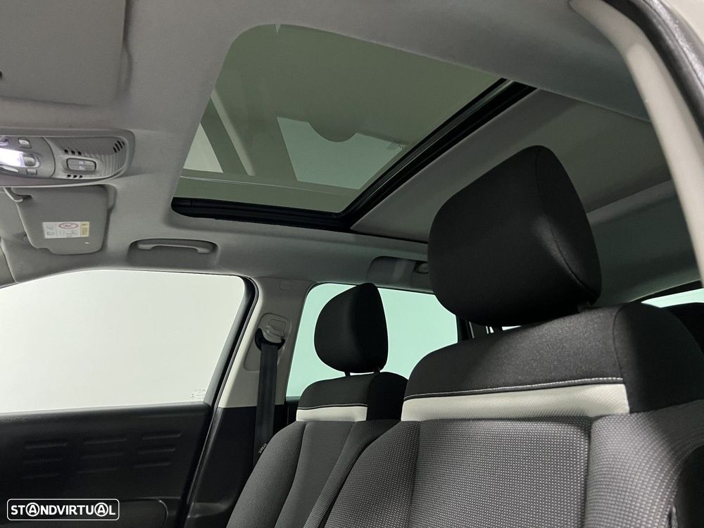 Citroën C3 Aircross PureTech 110 Stop & Start OPF SHINE - 9