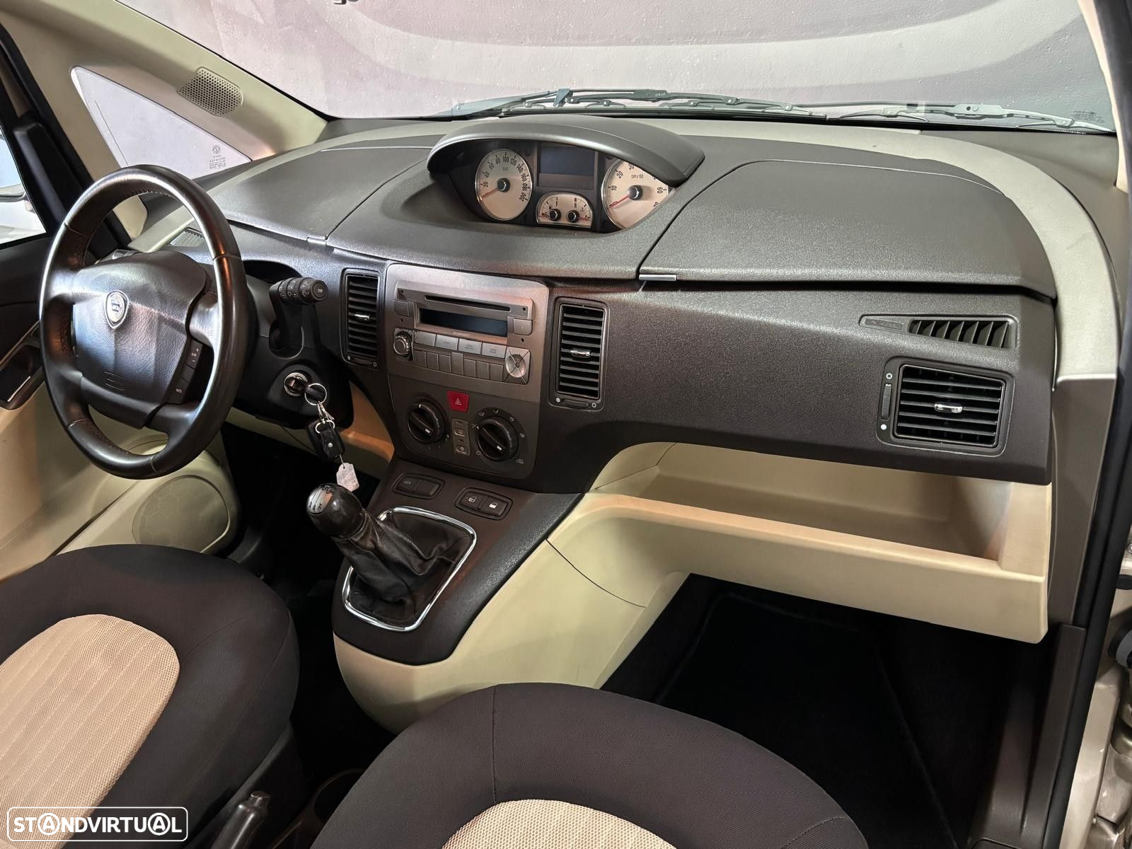 Lancia Musa 1.3 16V M-jet Oro - 10