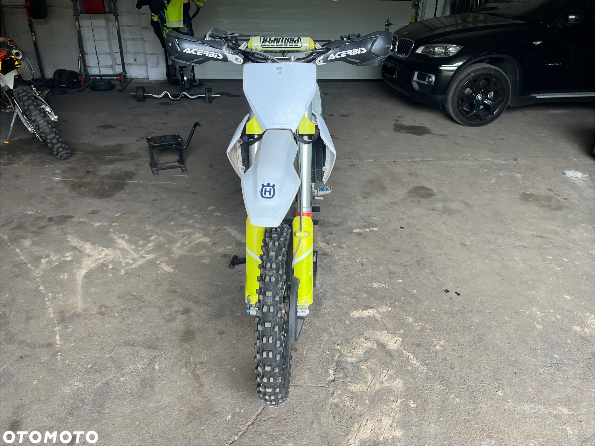 Husqvarna FC