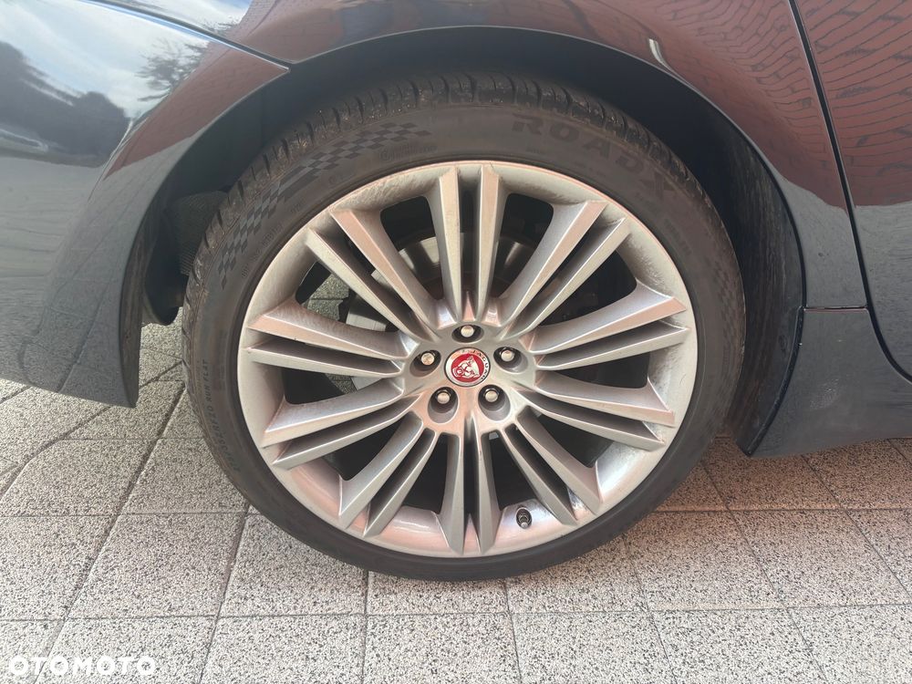 Jaguar XJ 3.0 V6 Langversion Portfolio - 9