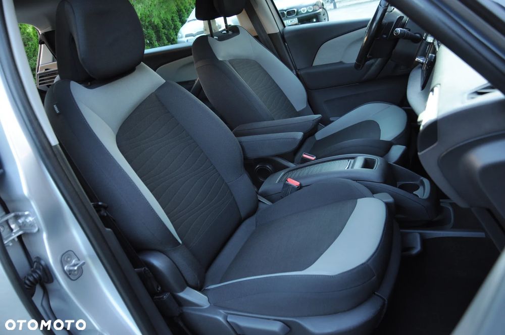 Citroën C4 Picasso 1.6 e-HDi Exclusive ETG6 - 23