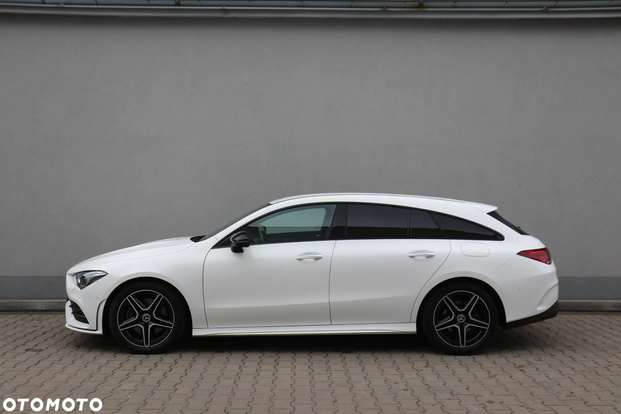 Mercedes-Benz CLA 200 AMG Line 7G-DCT - 5