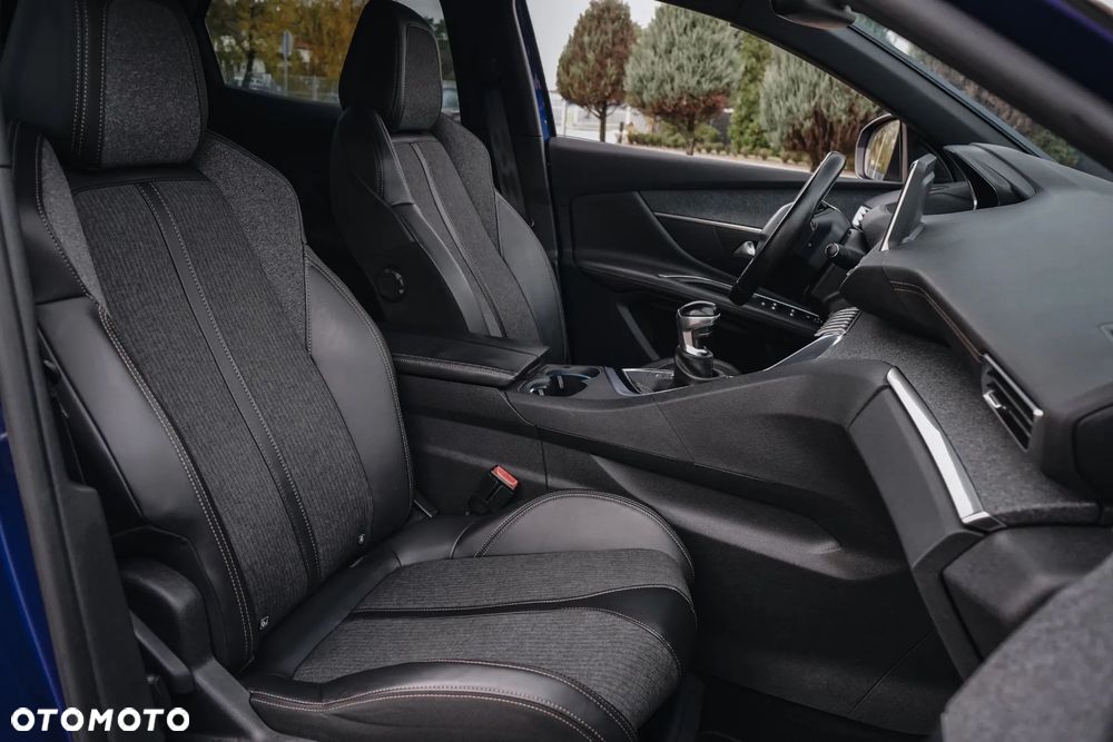 Peugeot 3008 1.2 PureTech GT S&S - 24