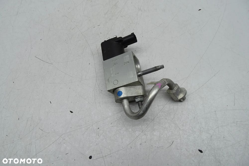 Mercedes C Klasa W205 Zawór klimatyzacji A2058307401 - 2