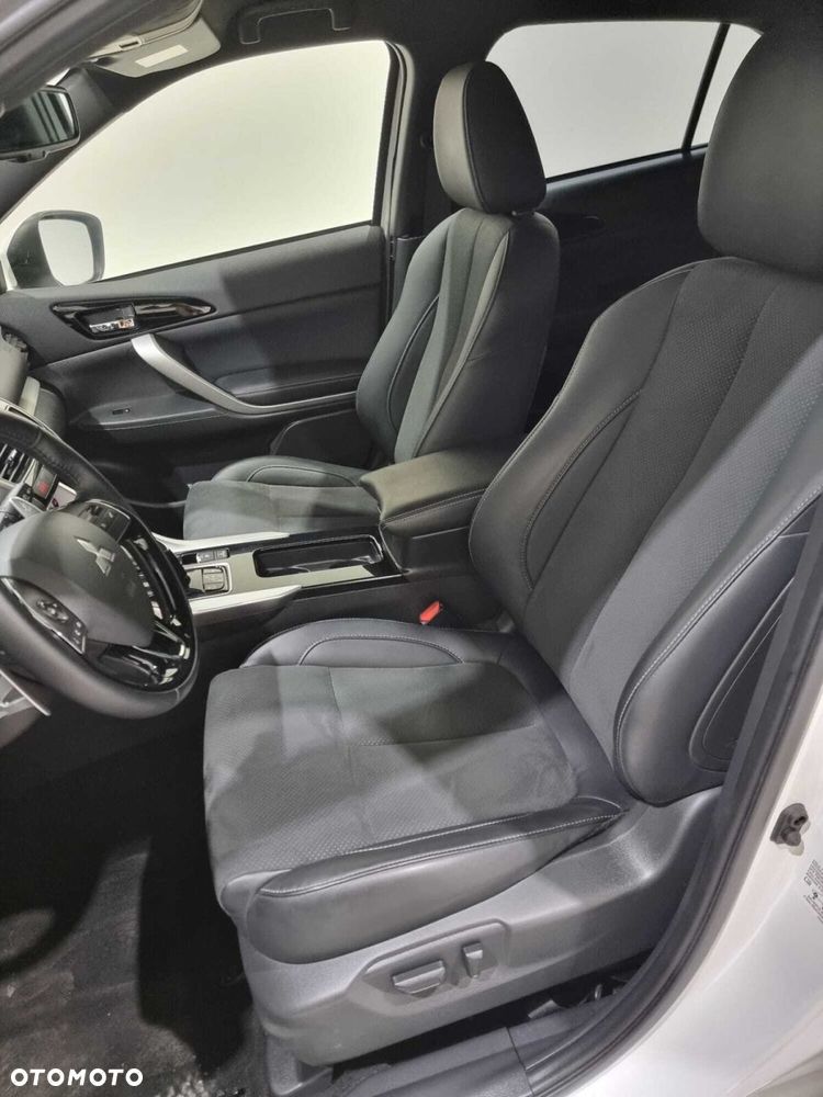 Mitsubishi Eclipse Cross - 20