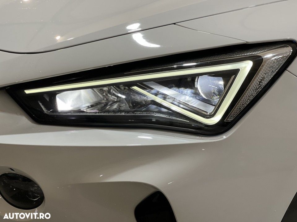 Cupra Formentor 1.4 e-HYBRID PHEV - 38