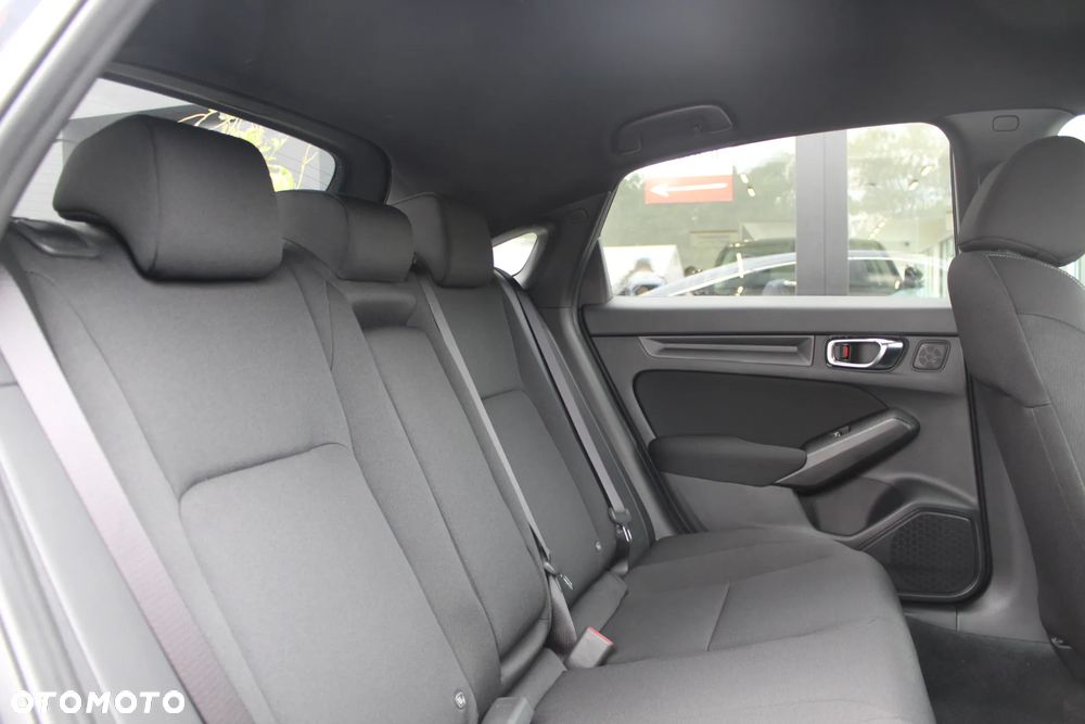 Honda Civic 2.0 i-MMD Elegance CVT - 23