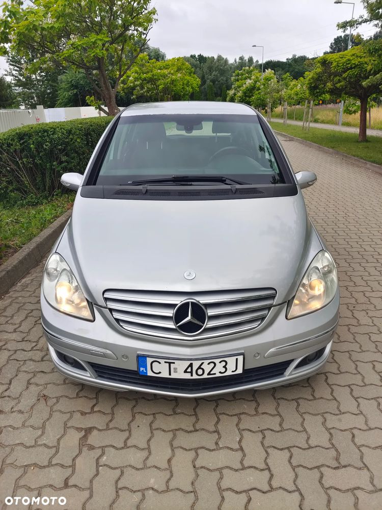 Mercedes-Benz Klasa B 200 CDI - 2