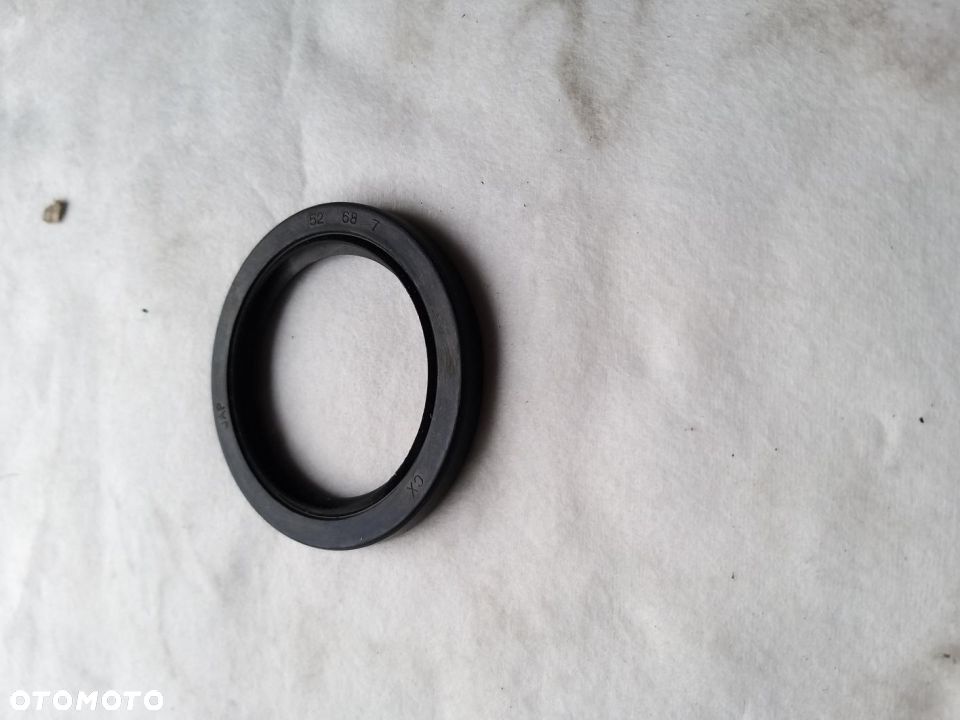 SIMMERING  Uszczelniacz wałka atakującego (52x68x7) MERCEDES MK; RVI C, KERAX, MANAGER, MAXTER - 1