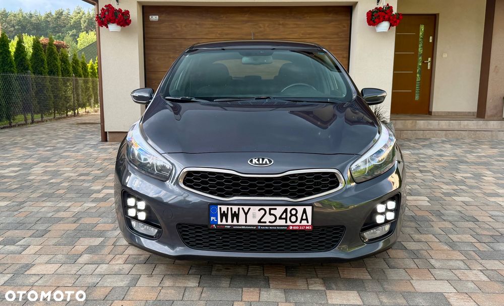 Kia Ceed 1.6 CRDi GT Line DCT - 5
