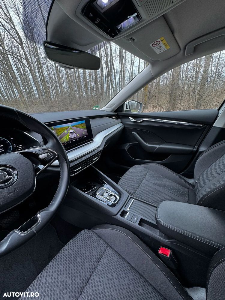 Skoda Octavia 2.0 TDI DSG Premium Edition - 18