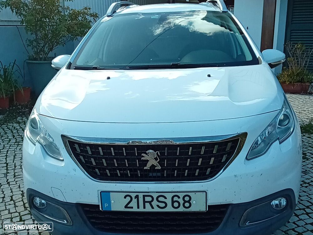 Peugeot 2008 1.2 PureTech Allure - 3