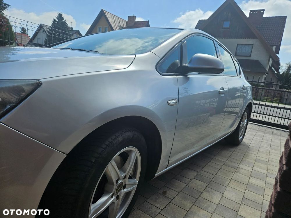 Opel Astra 1.7 CDTI Enjoy - 16
