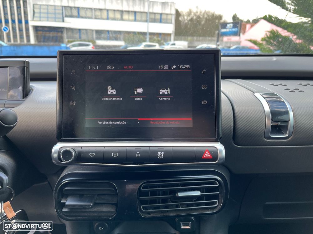 Citroën C4 Cactus 1.2 PureTech Shine Pack - 37