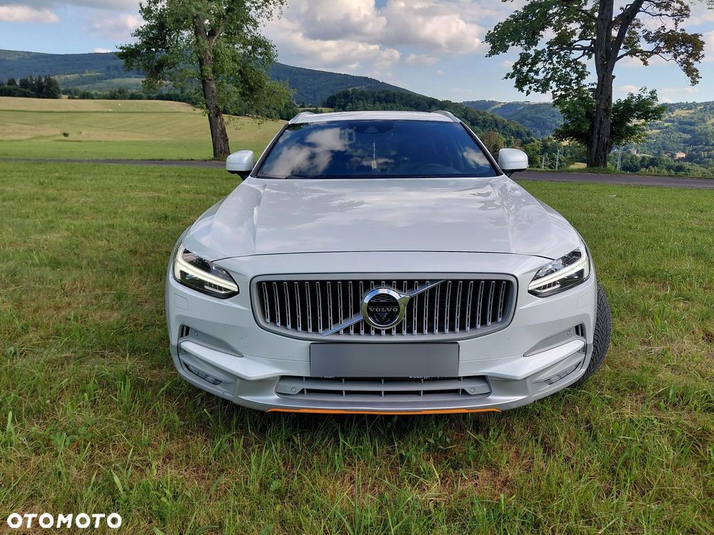 Volvo V90 Cross Country D5 AWD Ocean Race - 9