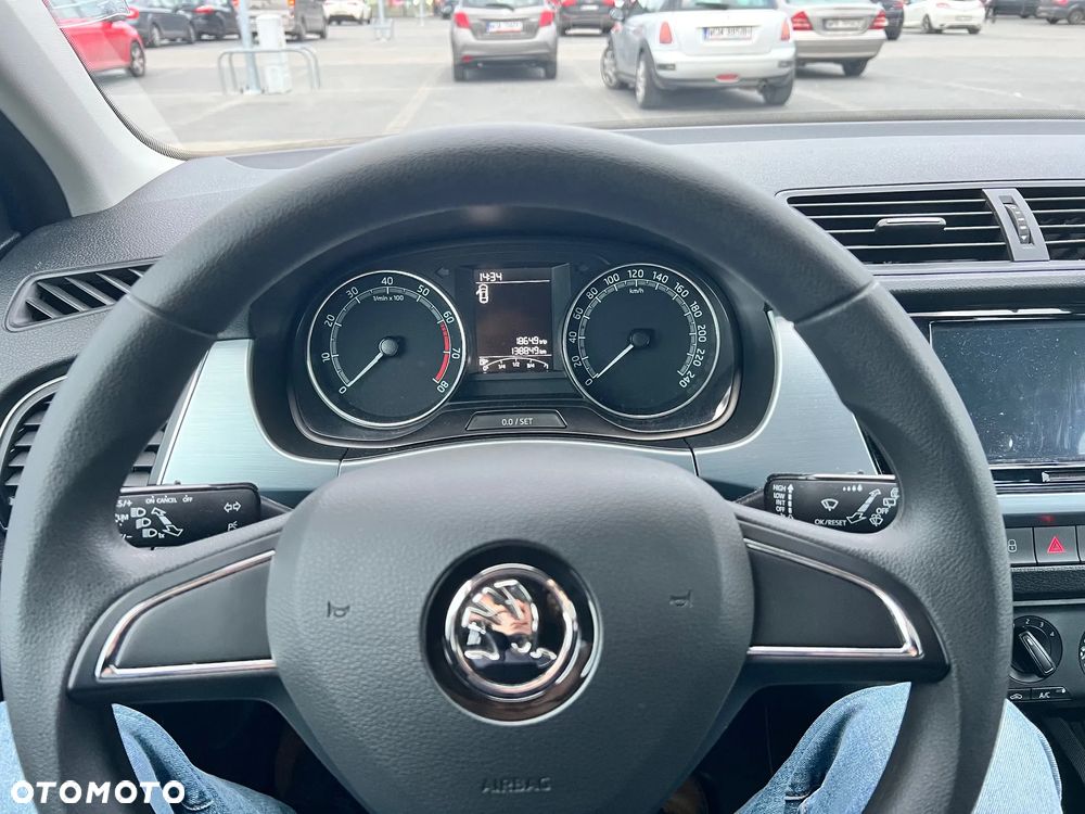 Skoda Fabia 1.0 Ambition - 11