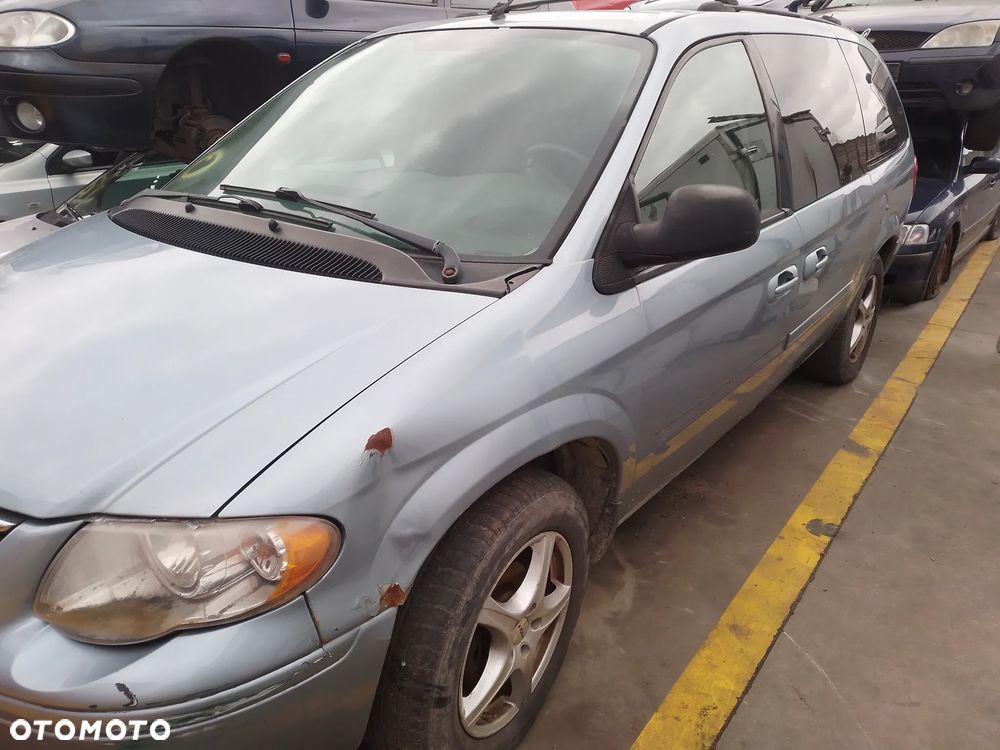 CHRYSLER GRAND VOYAGER IV 04-08 3.8 MPFI SXT - RADIO PBE - 4