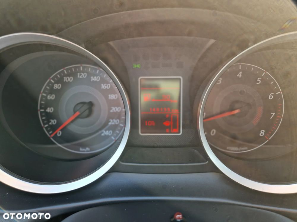 Mitsubishi Lancer 1.5 Inform - 17