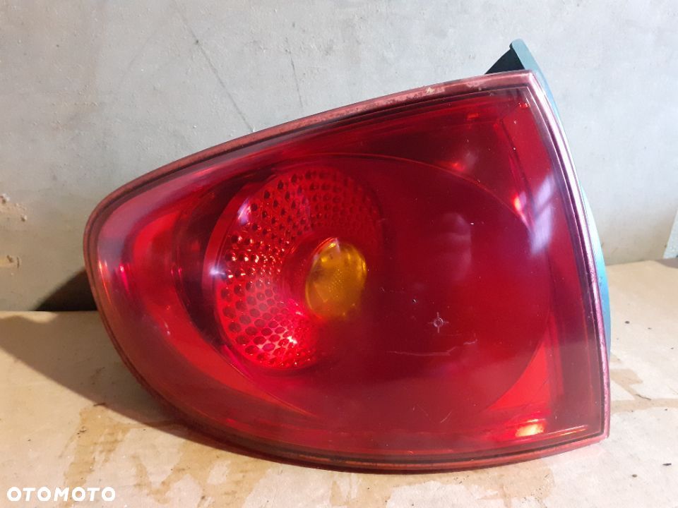 LAMPA TYLNA TYŁ LEWA SEAT ALTEA ORYGINAŁ WYSYŁKA! - 2