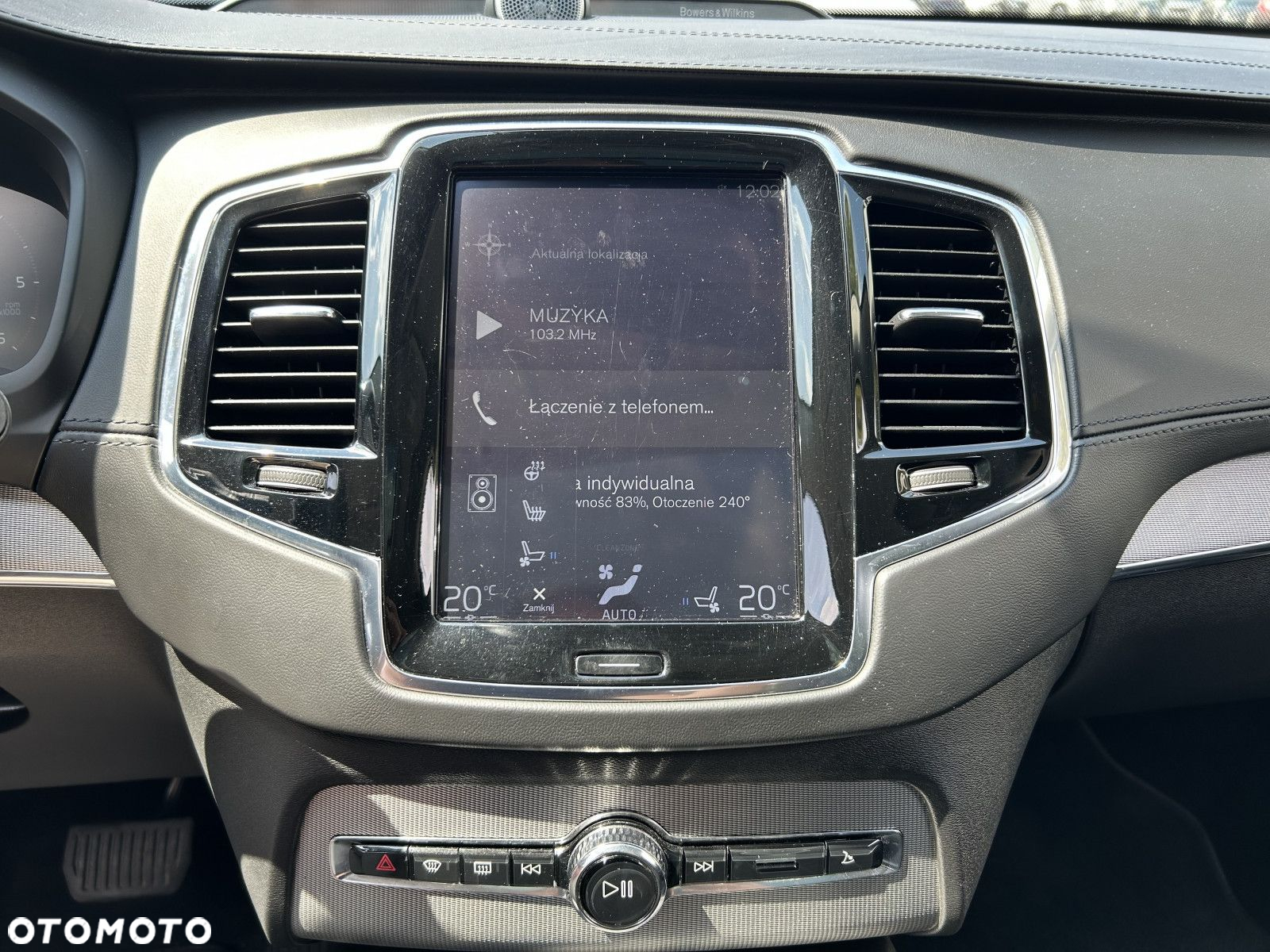 Volvo XC 90 - 14