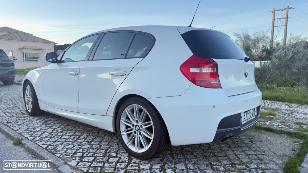 BMW 118 d xDrive Pack M - 4