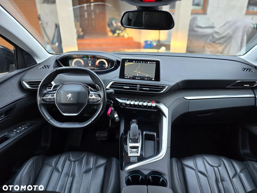 Peugeot 5008 - 31