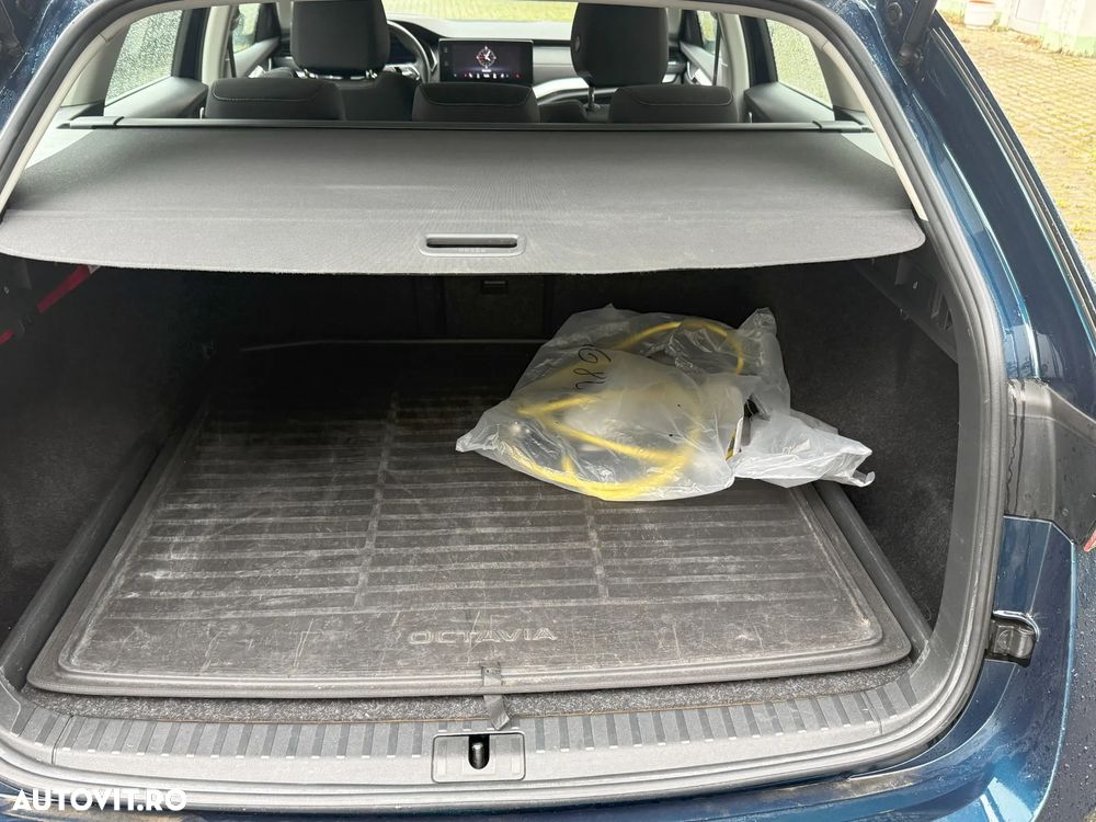 Skoda Octavia Combi 1.4 TSI iV DSG Style - 13