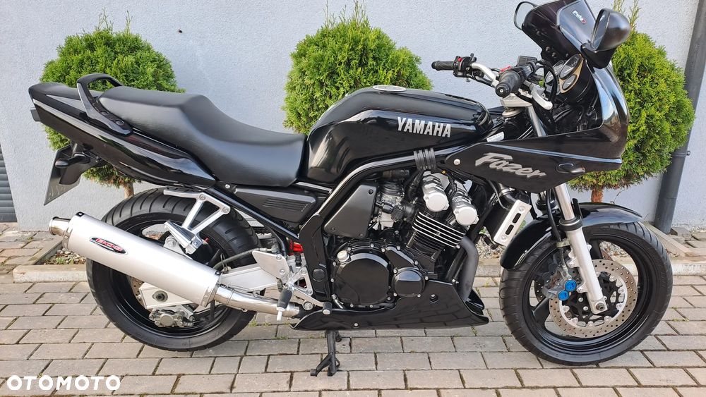 Yamaha FZS