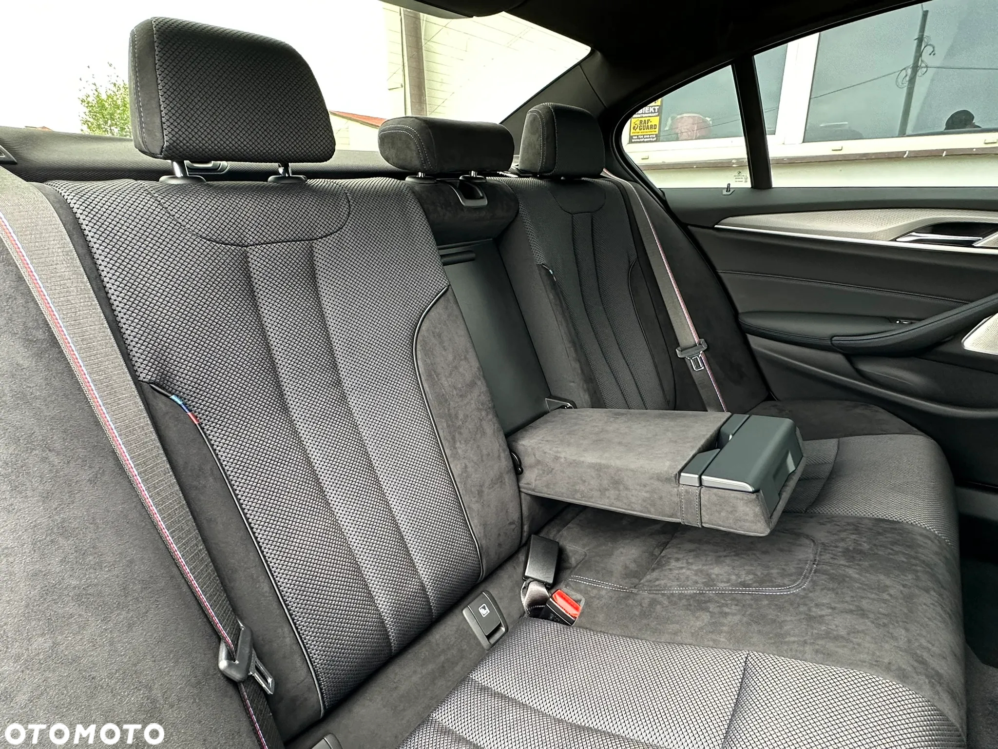 BMW Seria 5 - 24