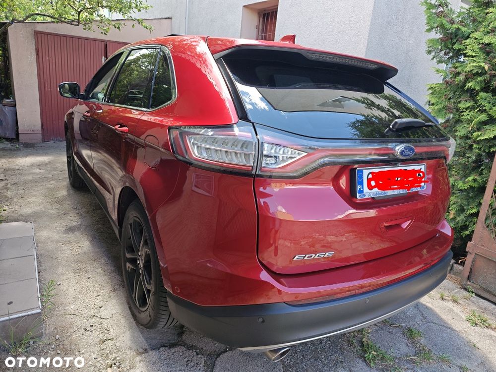 Ford Edge - 4