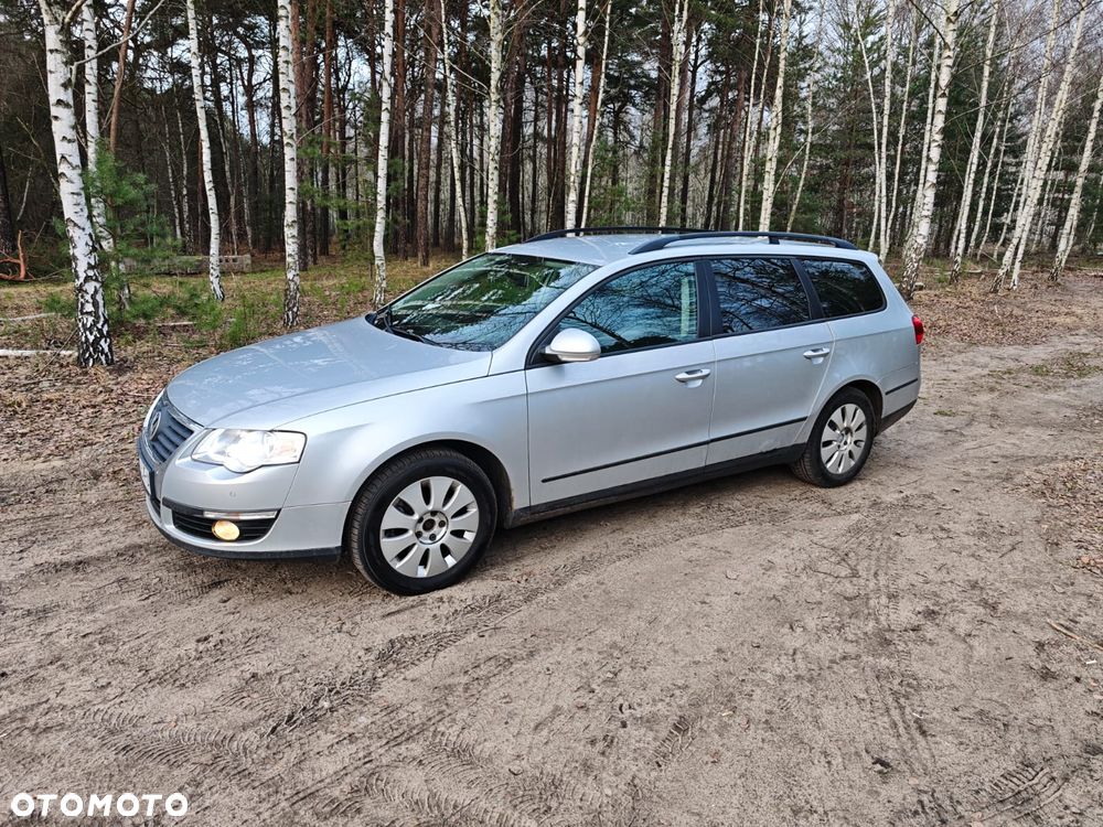 Volkswagen Passat 2.0 TDI Comfortline DSG - 2