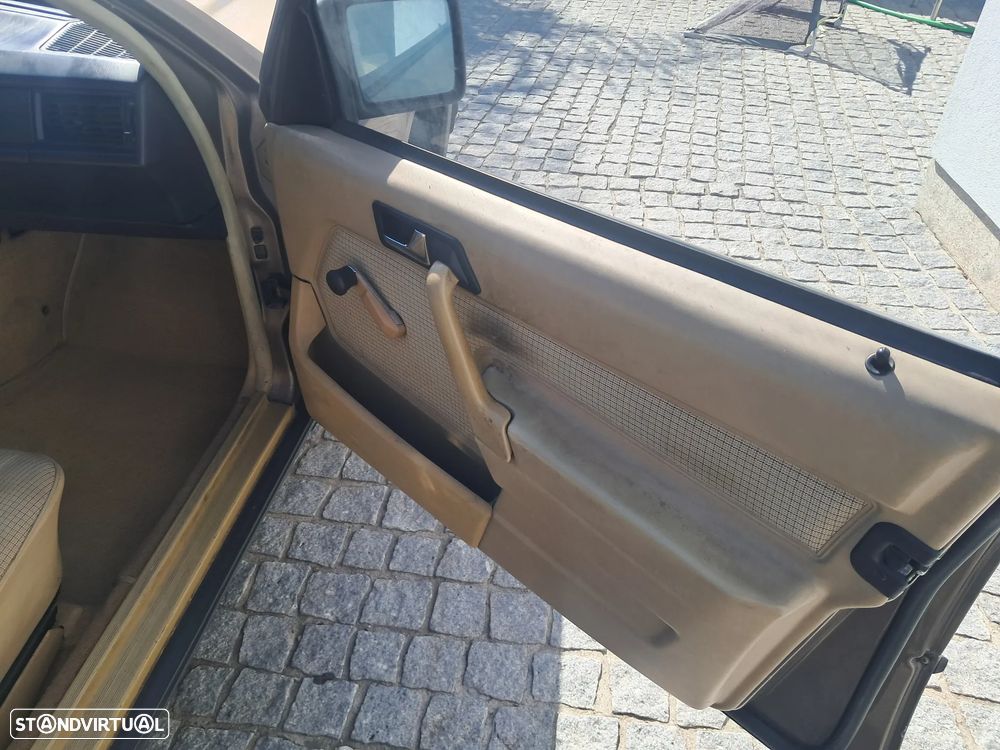 Mercedes-Benz A 190 - 14
