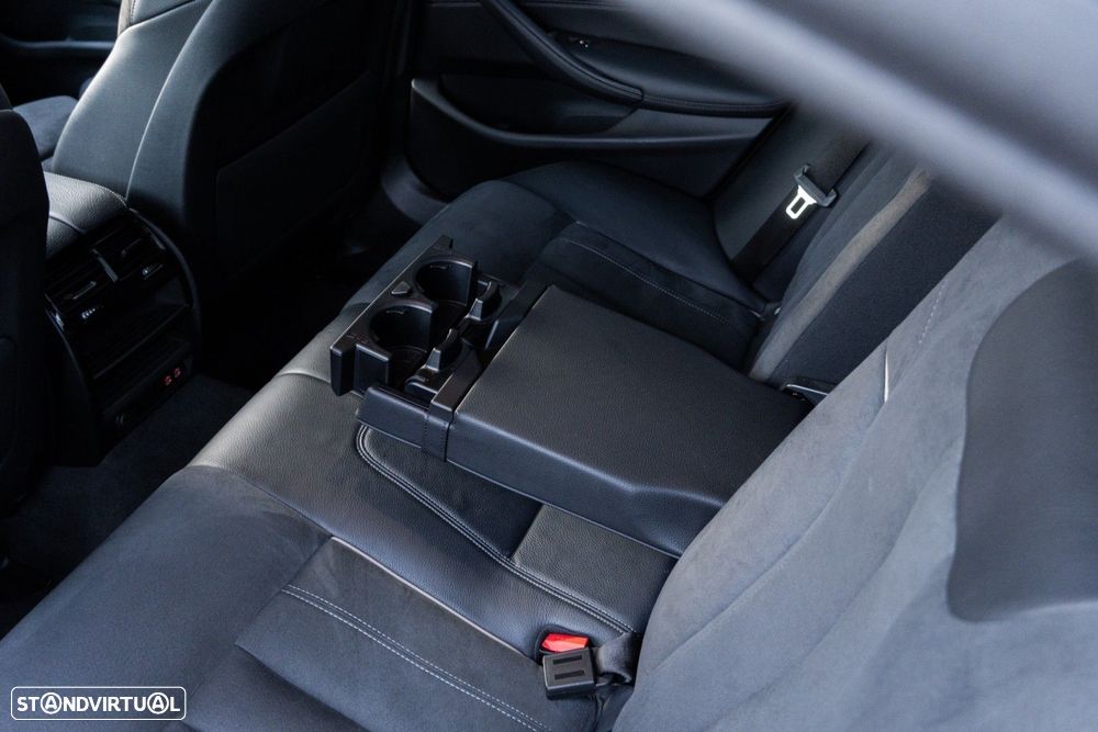 BMW 520 d ED Pack M - 54