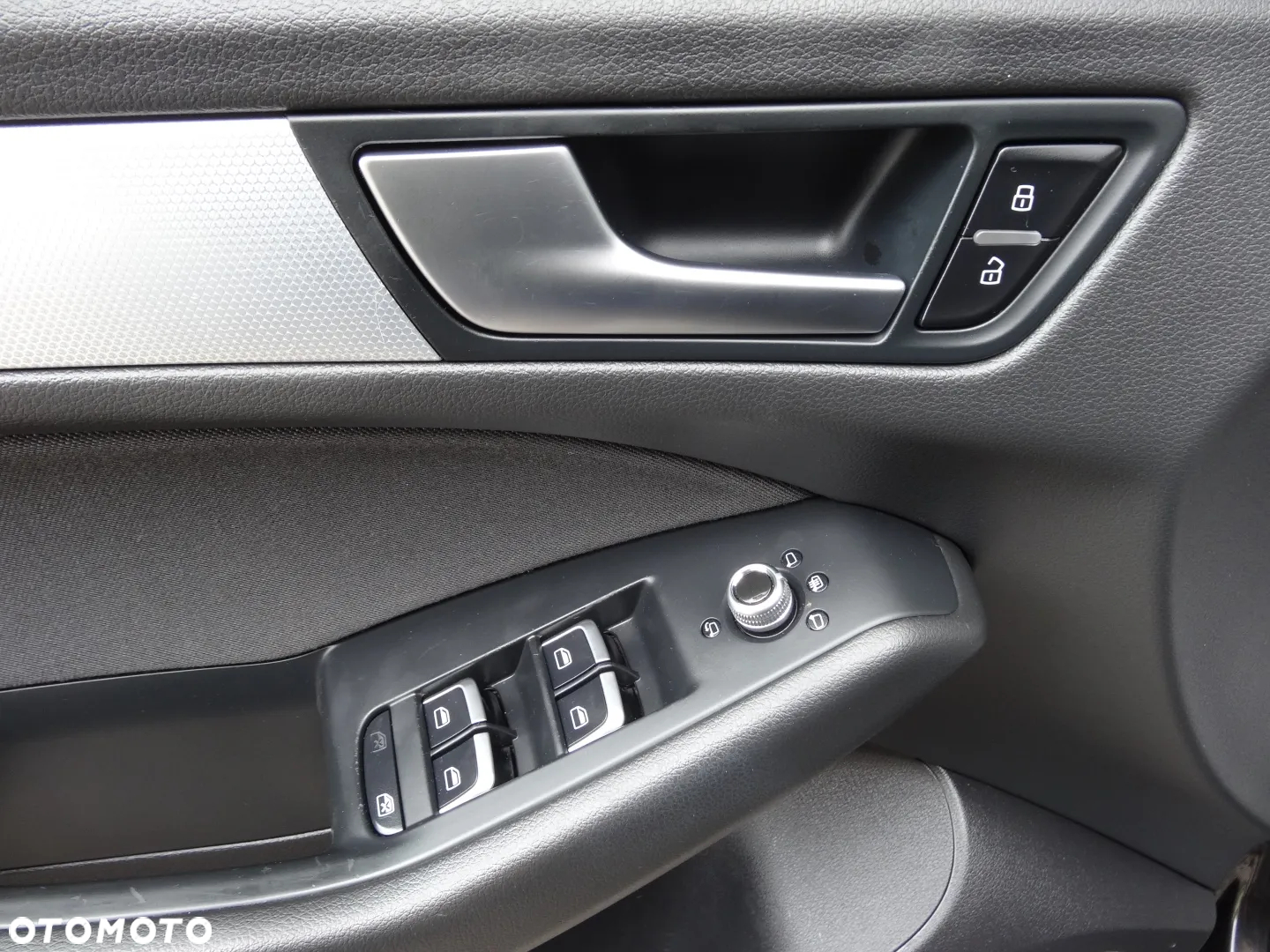 Audi Q5 2.0 TDI Quattro - 29