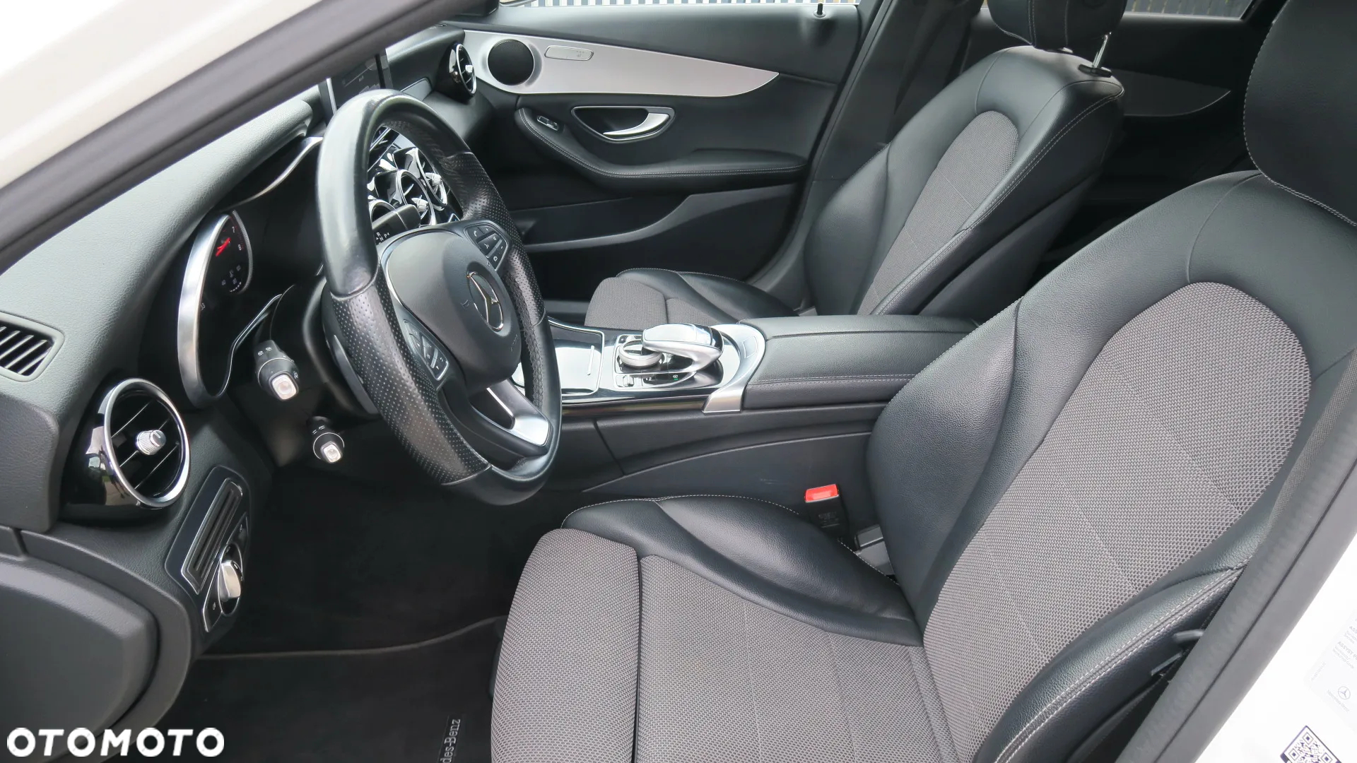 Mercedes-Benz Klasa C 200 T 7G-TRONIC Avantgarde - 13