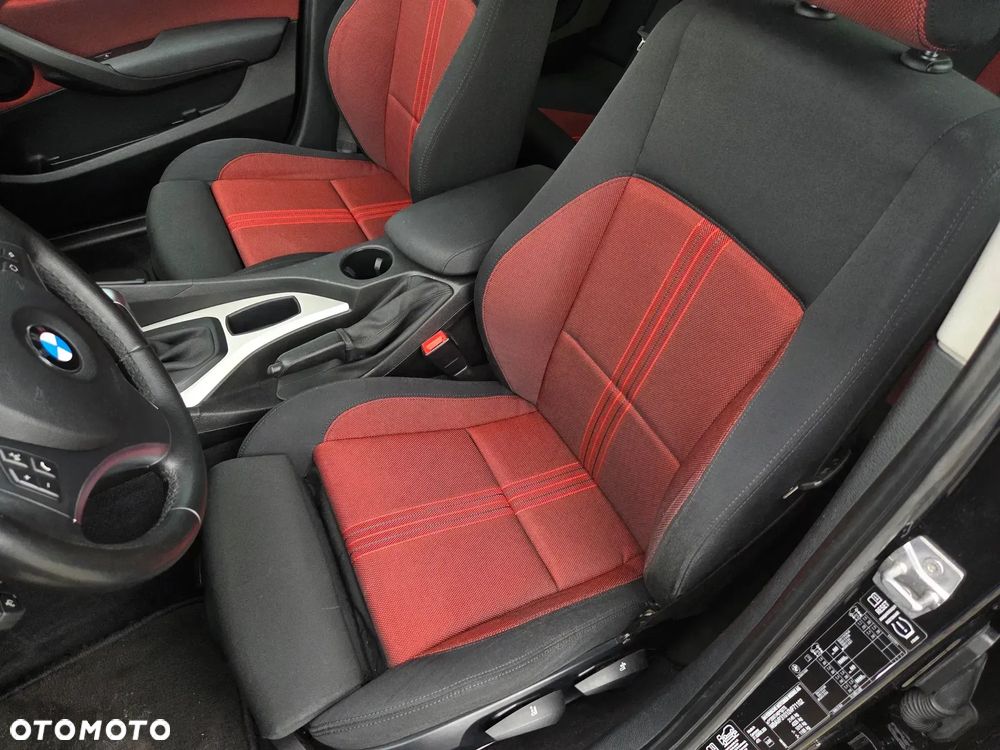 BMW X1 xDrive20d - 29