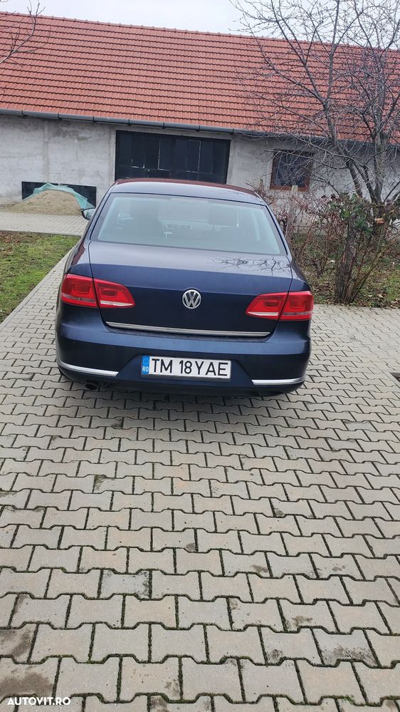 Volkswagen Passat - 9