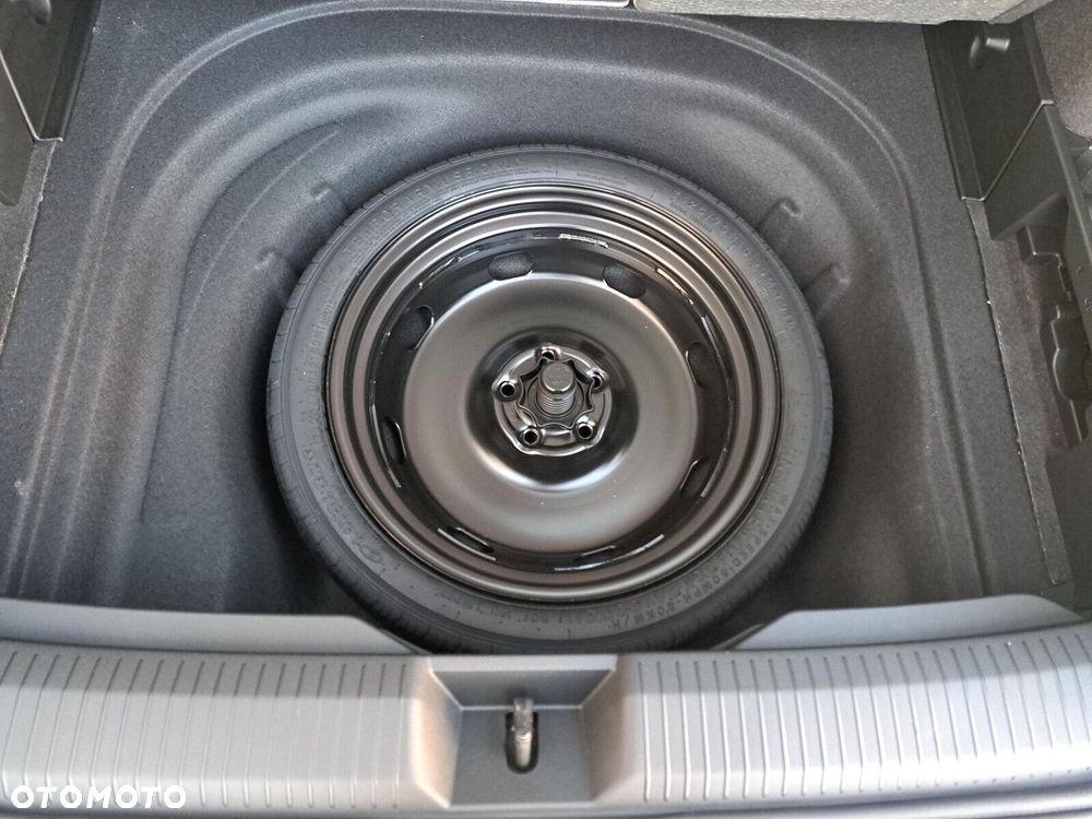 Volkswagen Golf Variant - 19