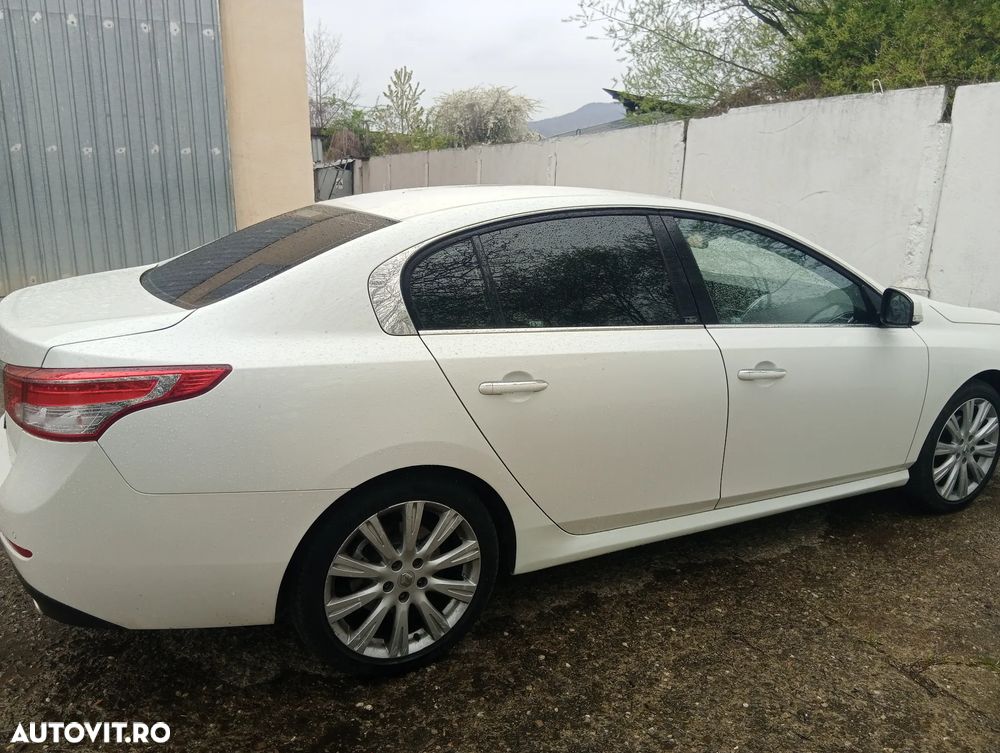 Renault Latitude 2.0 dCi Initiale - 2