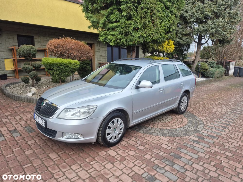 Skoda Octavia 1.9 TDI DPF Ambiente - 2