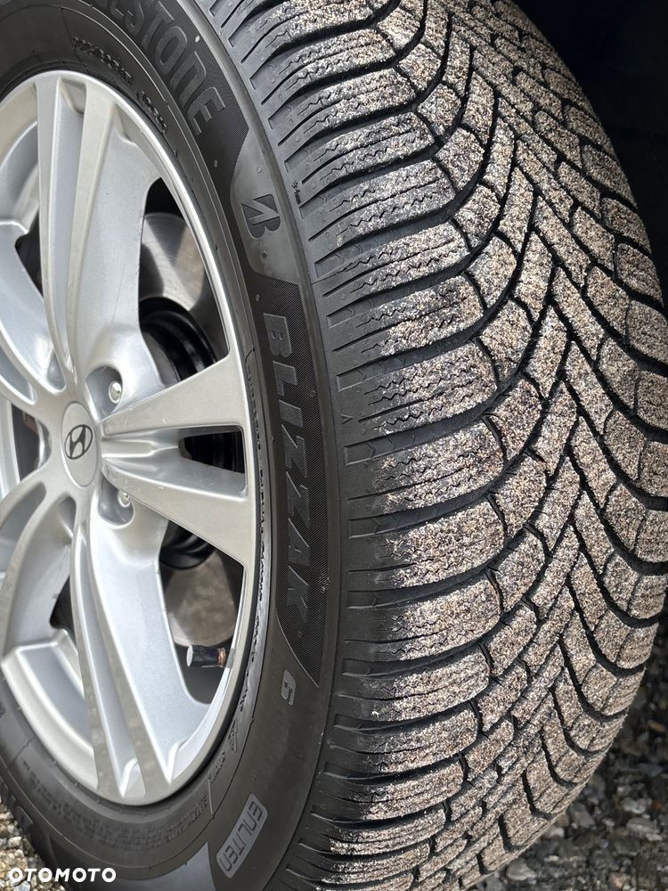 Hyundai Tucson blue 1.6 CRDi 4WD Premium - 28