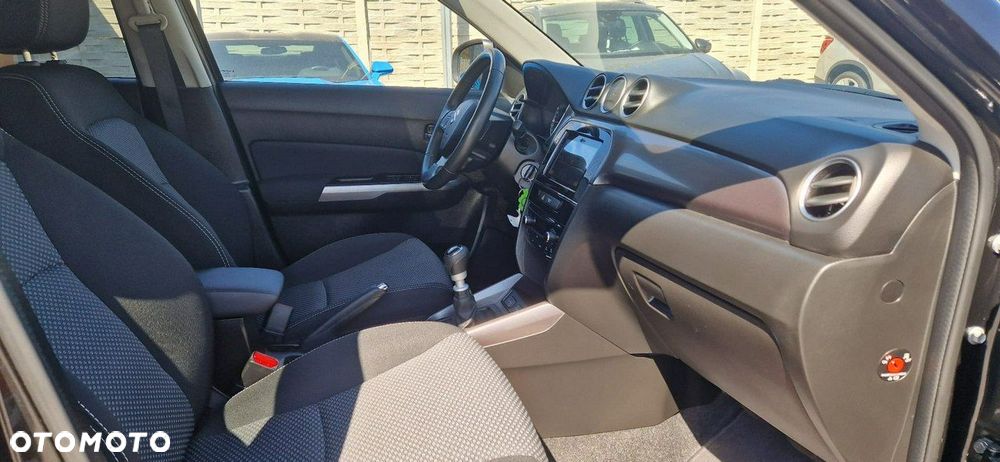 Suzuki Vitara - 35