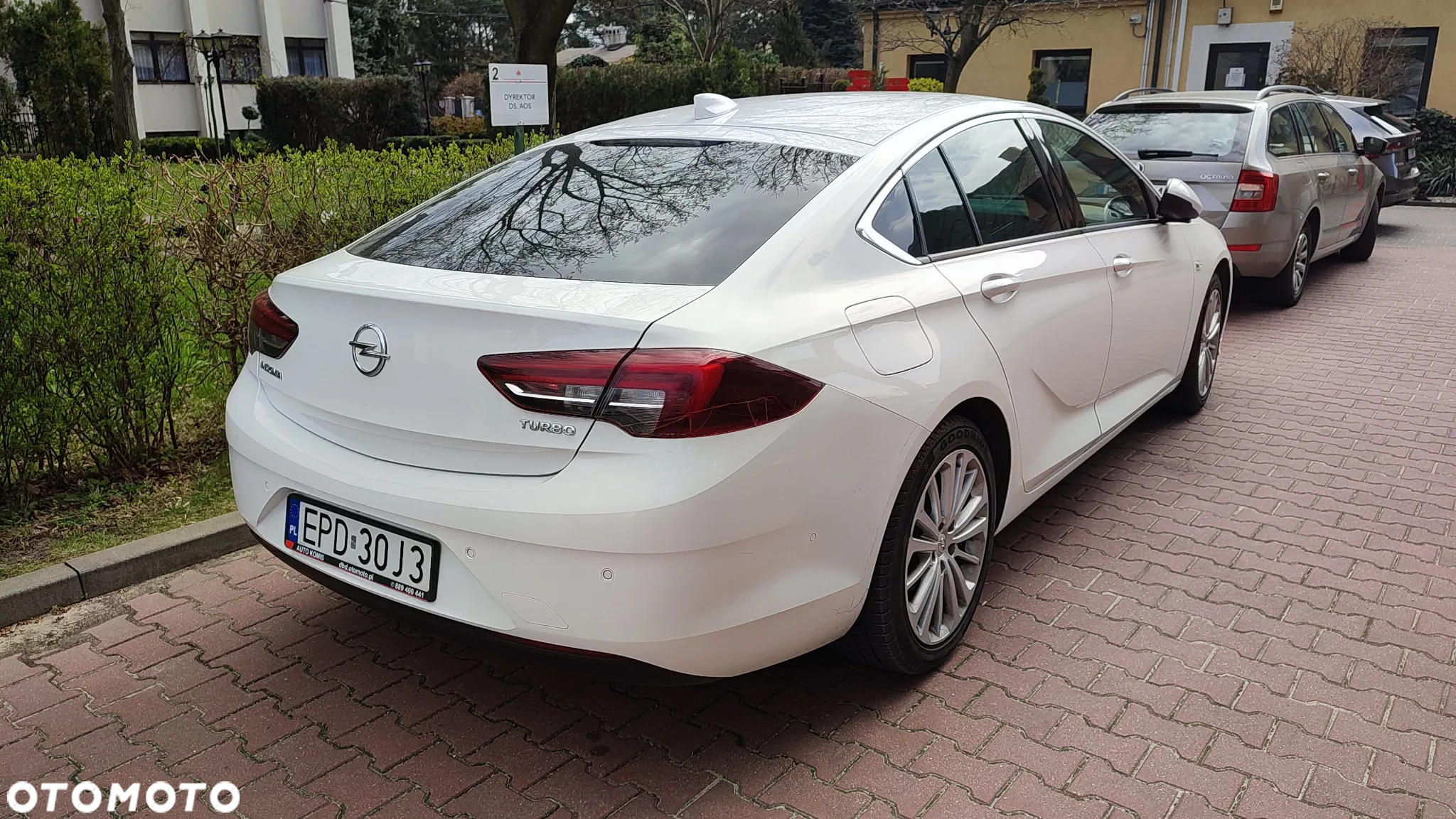 Opel Insignia Grand Sport 1.5 Direct InjectionTurbo Business Innovation - 3
